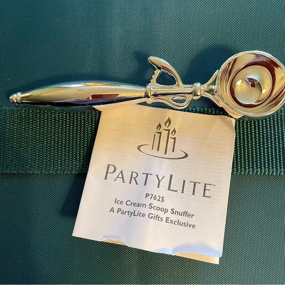 PartyLite Ice Cream Scoop Snuffer (retired) - Picture 1 of 5